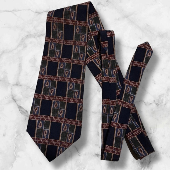 ✅💎Mens Vintage Chaps Geometric Pattern Tie - Black and Brown - Picture 1 of 11